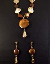 chocolate and vanilla pears necklace, bracelet and earrings